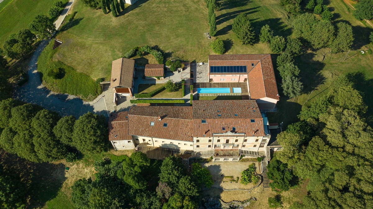 Villa di Bodo -从属圣彼得