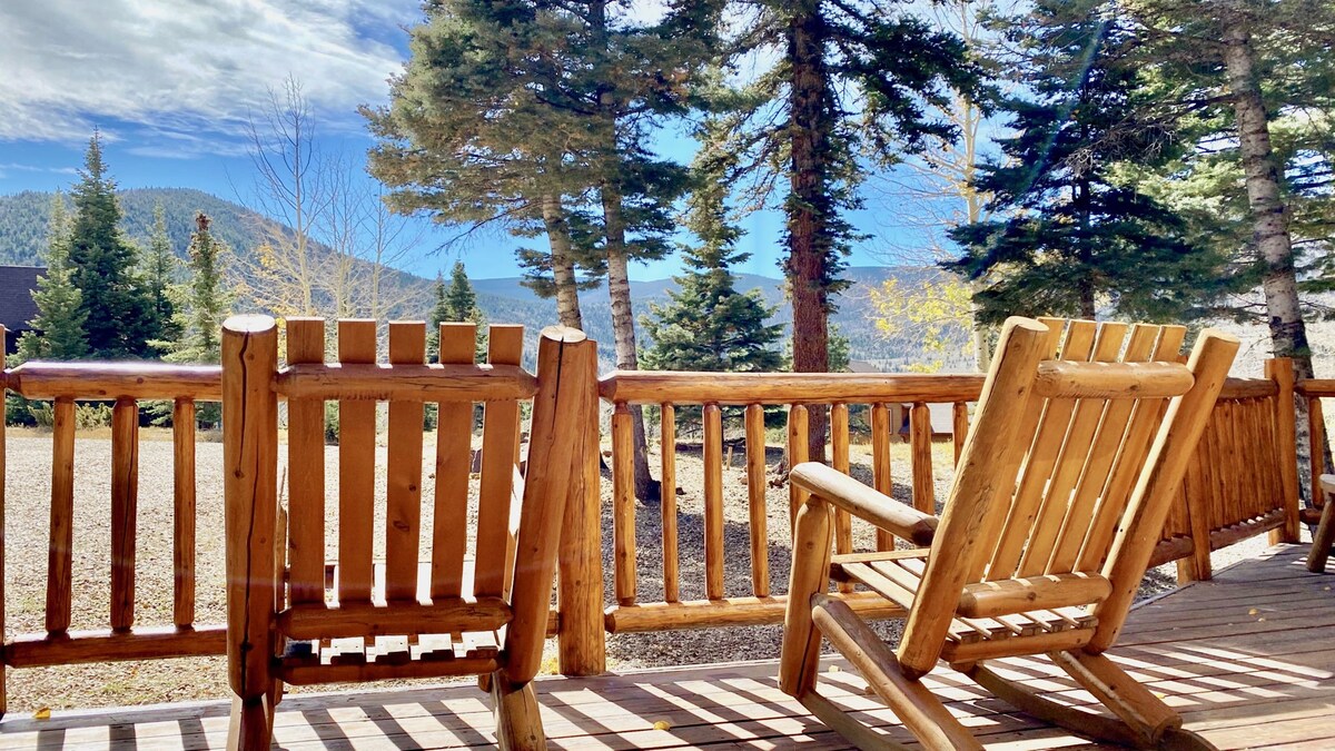 Relaxing, Bright, and Spacious Cuchara Log Home