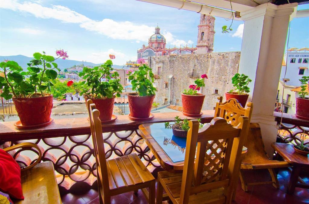 我的房间位于墨西哥Taxco市中心的Mi Casita