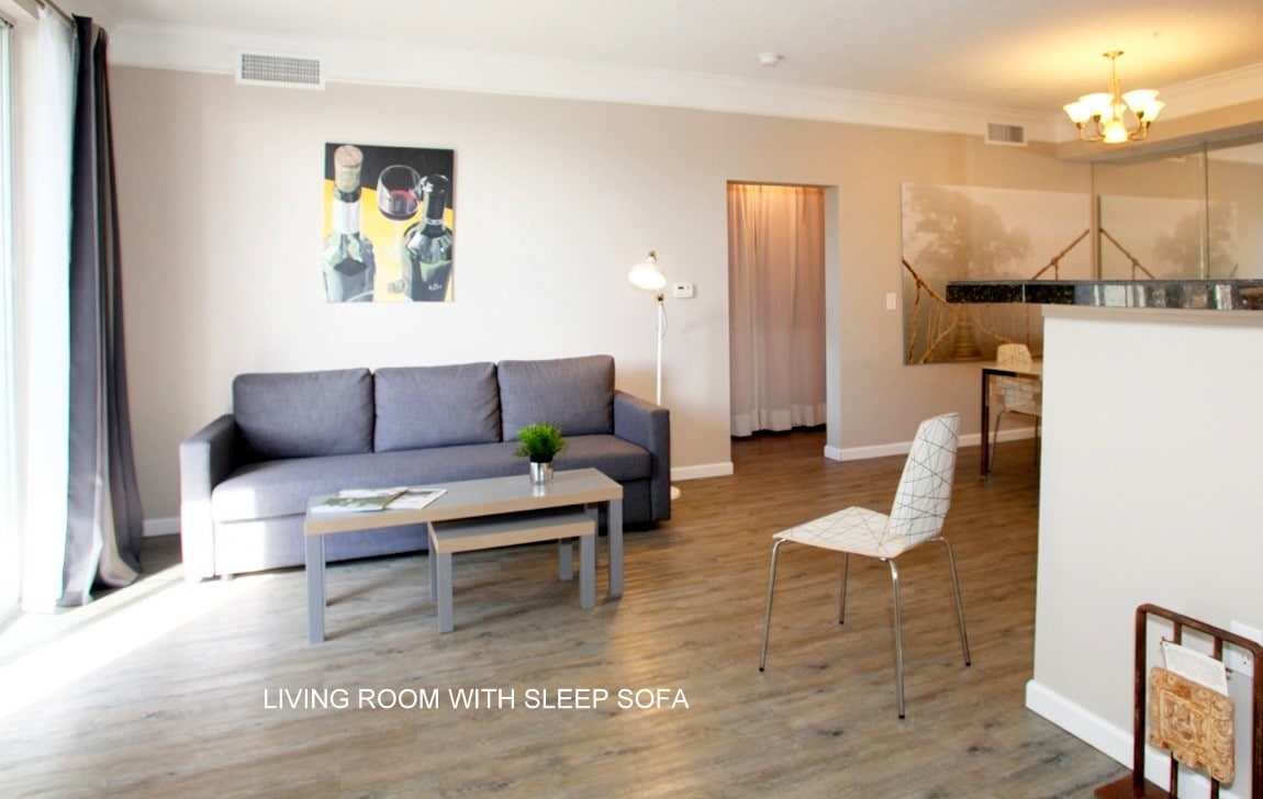 时尚、家具齐全的公寓，位于科罗拉多州高级巨石区