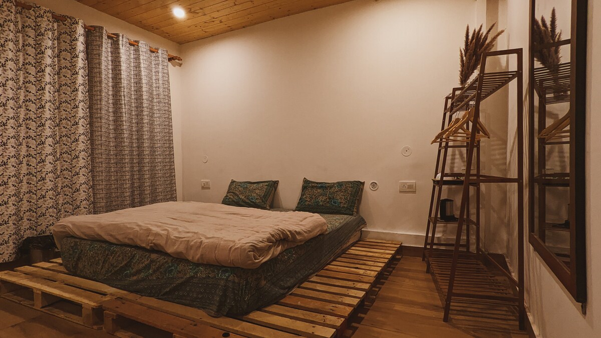 Kanatal Kutir (4 bedrooms)