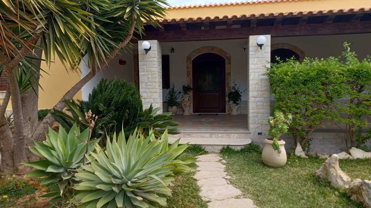 Villa-Helena Lampedusa