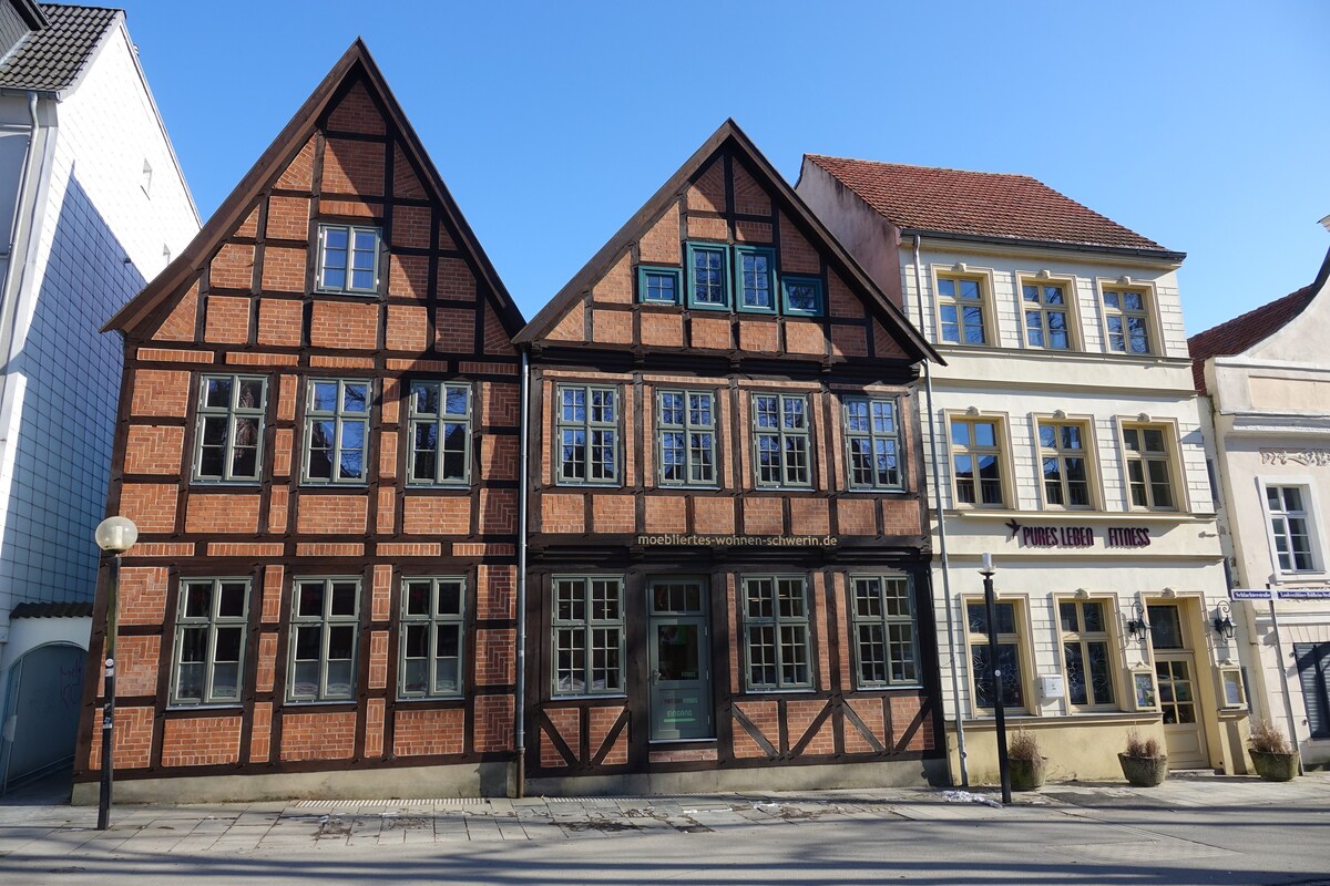 Möbliertes 1-Zimmer Apartment im Zentrum Schwerins