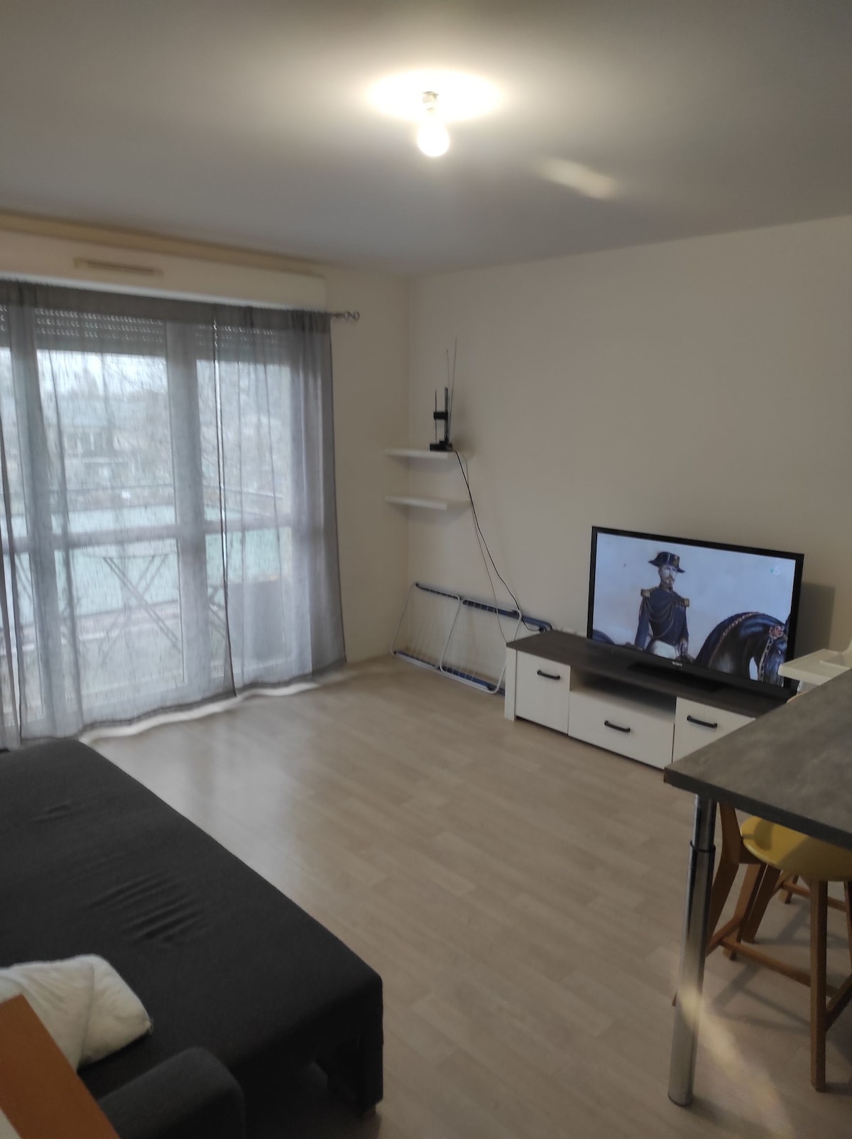 appartement entier neuf, équipé