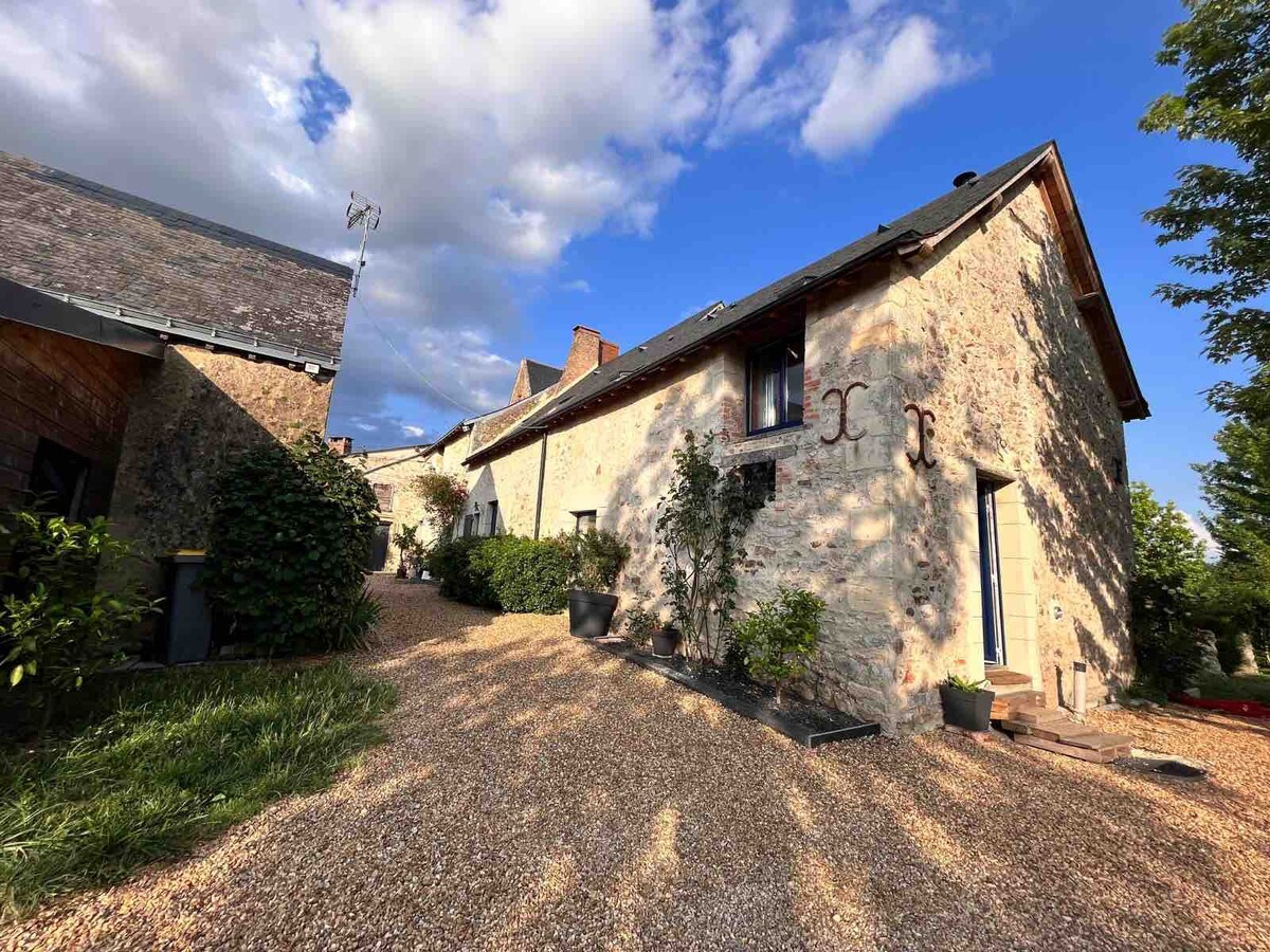 Maison rénovée dans corps de ferme