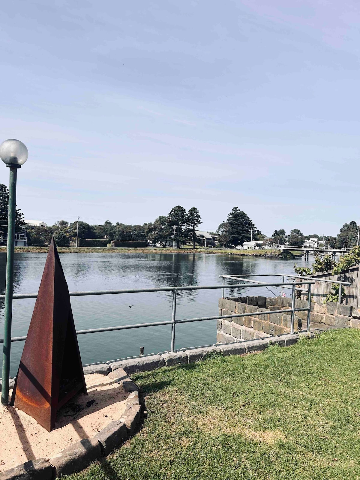 Port Fairy River House | central | jetty | firepit