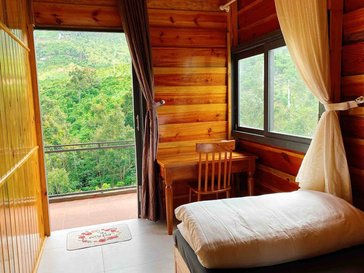 舒适的单卧室，可欣赏山景