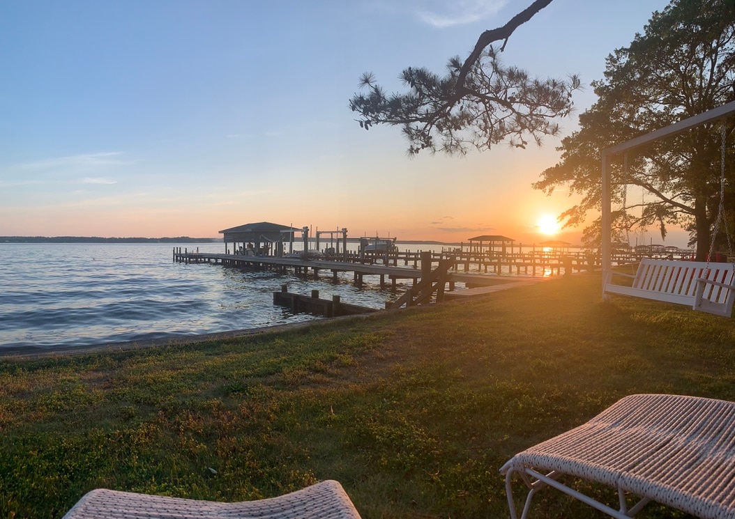 Classic 1940's Cottage on Pamlico River