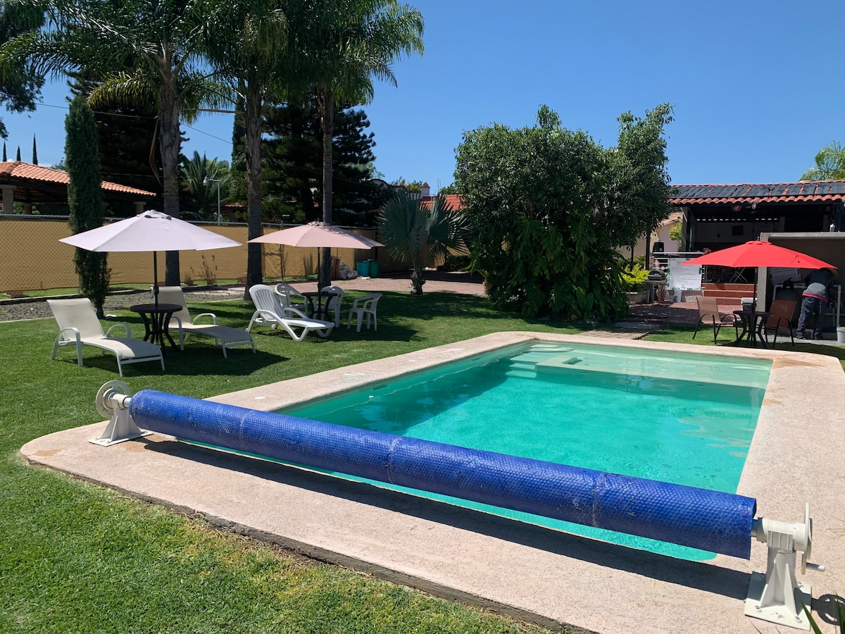 Cuatro Cycas - Casa de Campo ，带泳池和露台