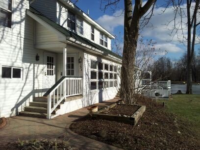 Brian Boru 's White House Cttge on Lake - Ann Arbor