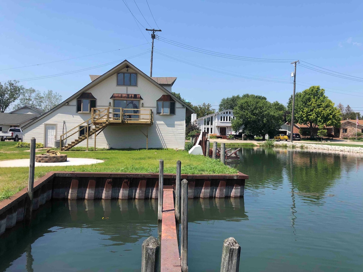 The Boat House