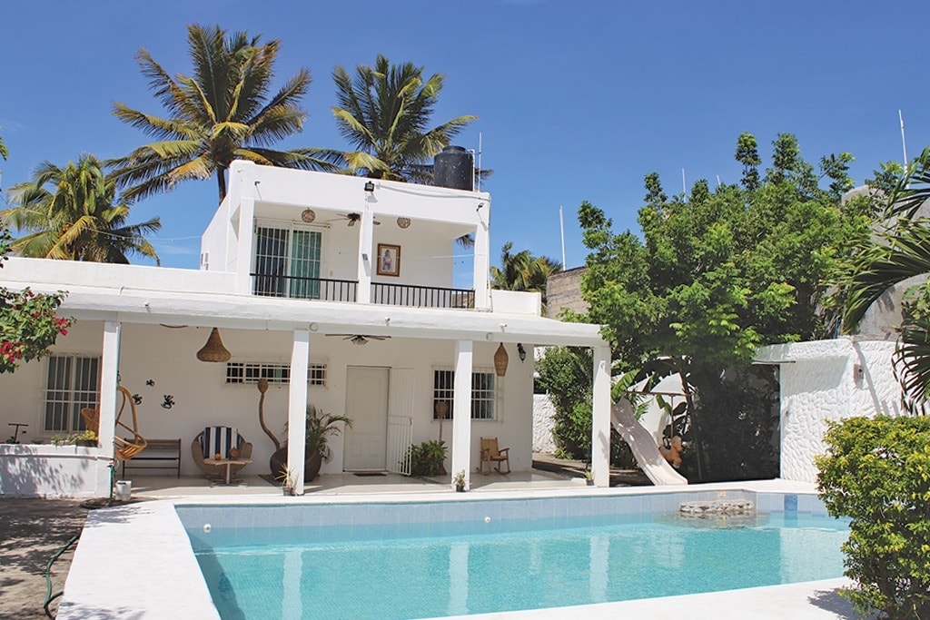 Hermosa casa con alberca. playa y dunas.