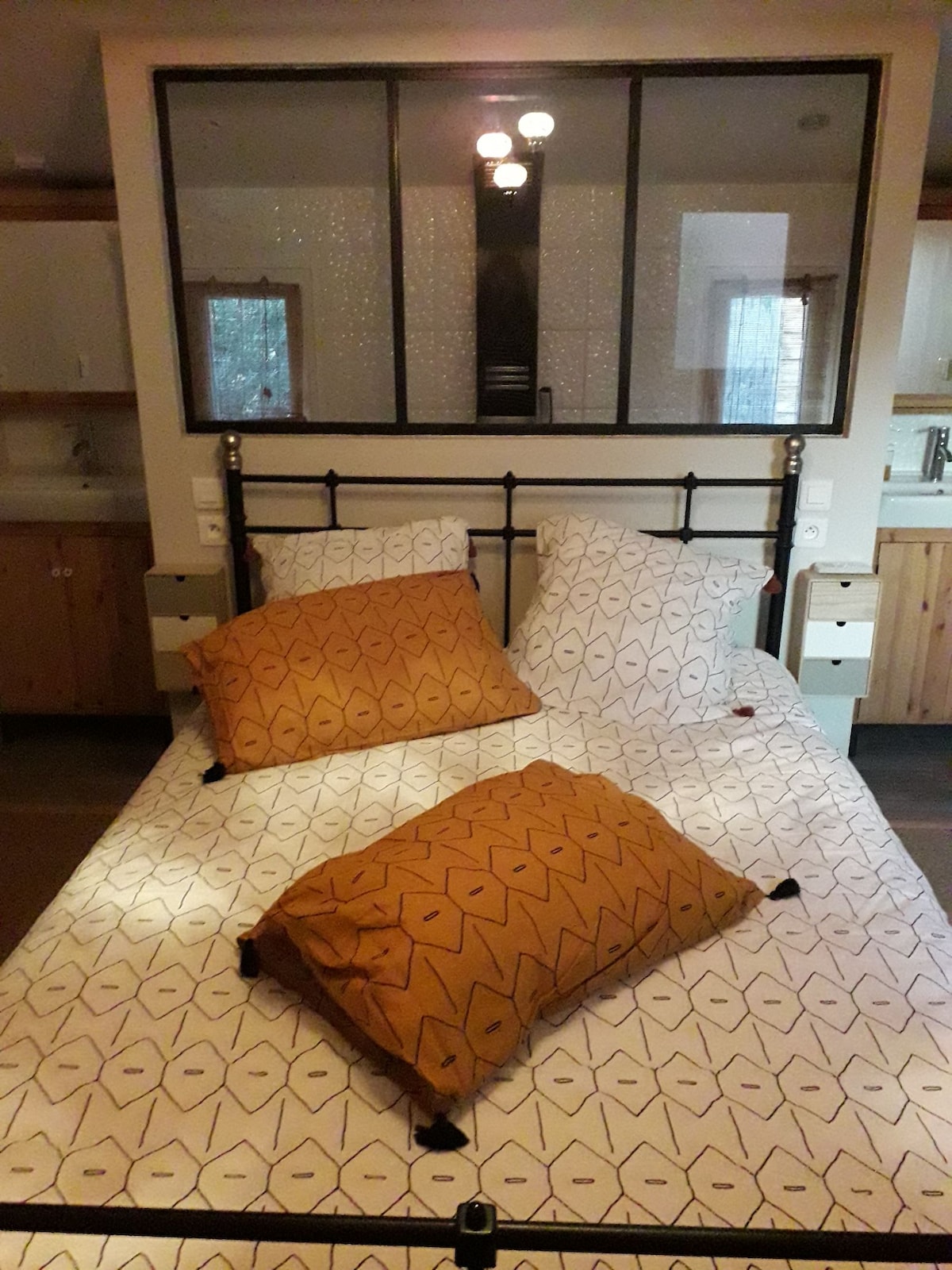 Le 120, Chambre au charme moderne