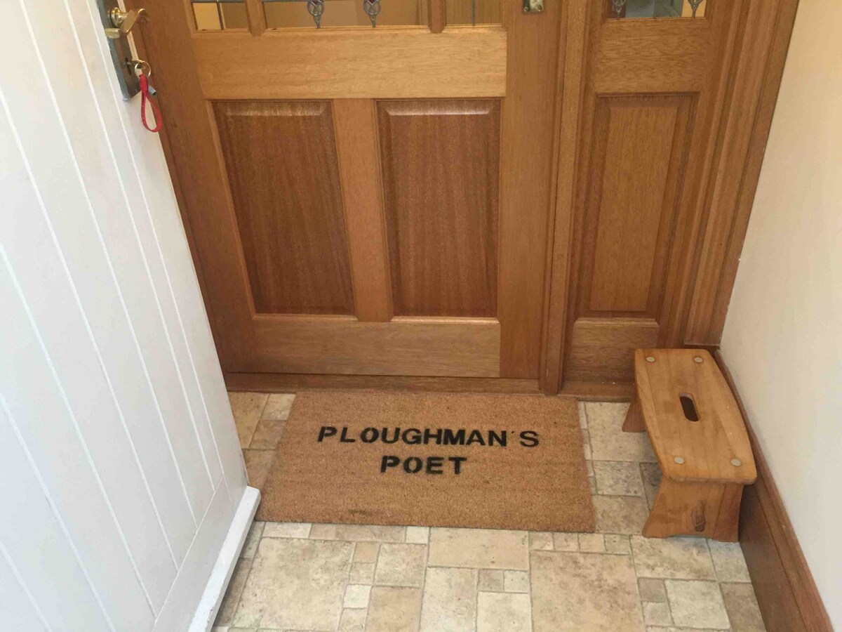 The Ploughman 's Poet