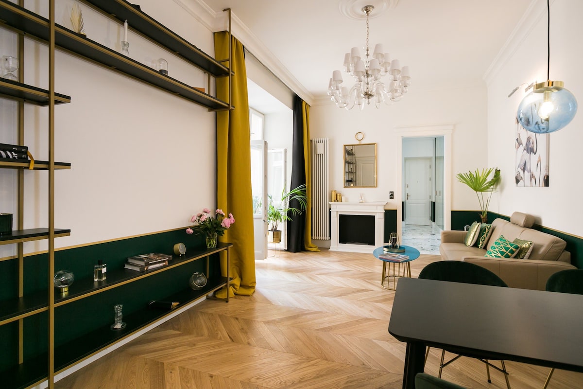 Chic flat in the heart of Warsaw