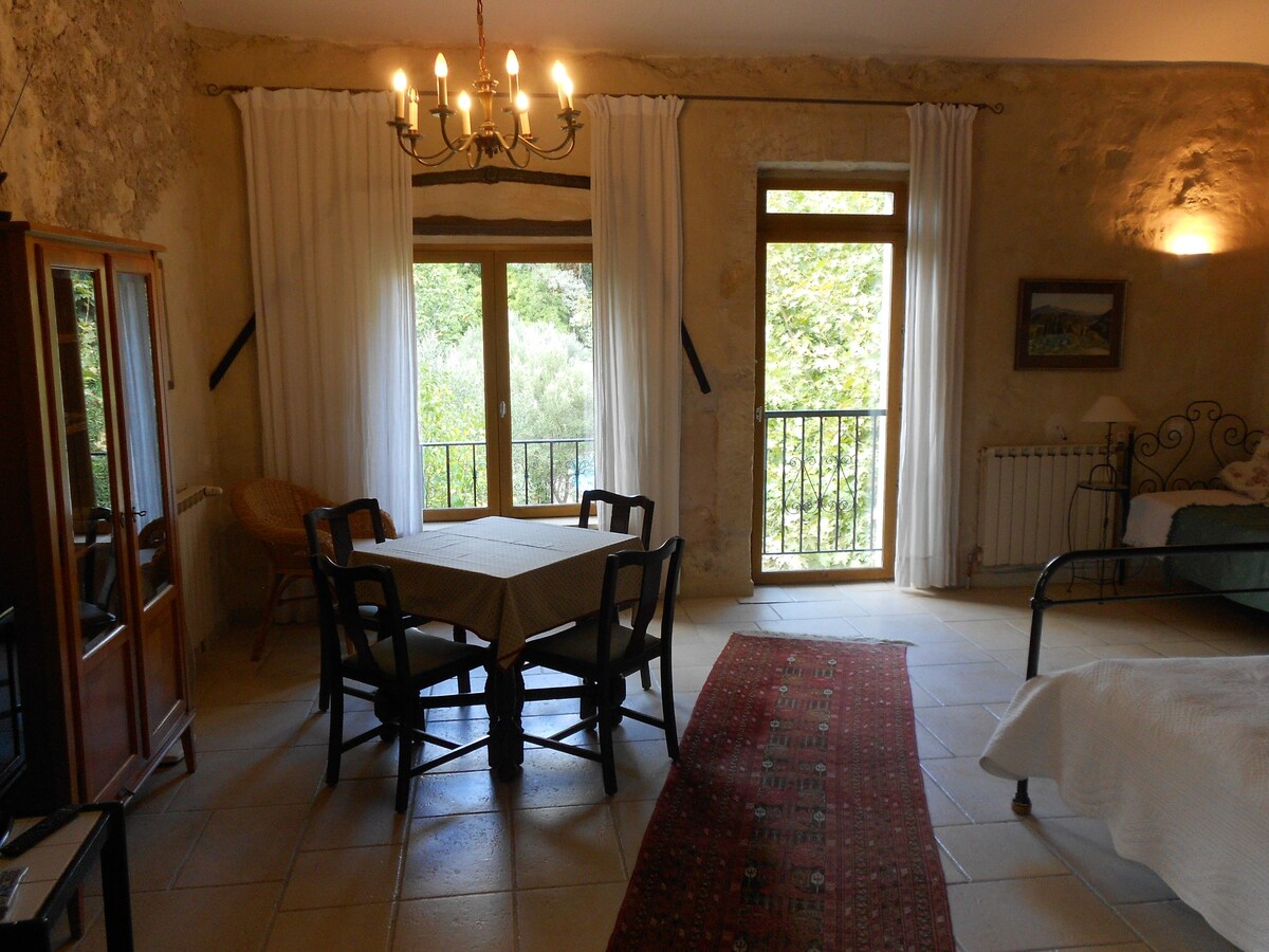 Studio im Maison Séridionale