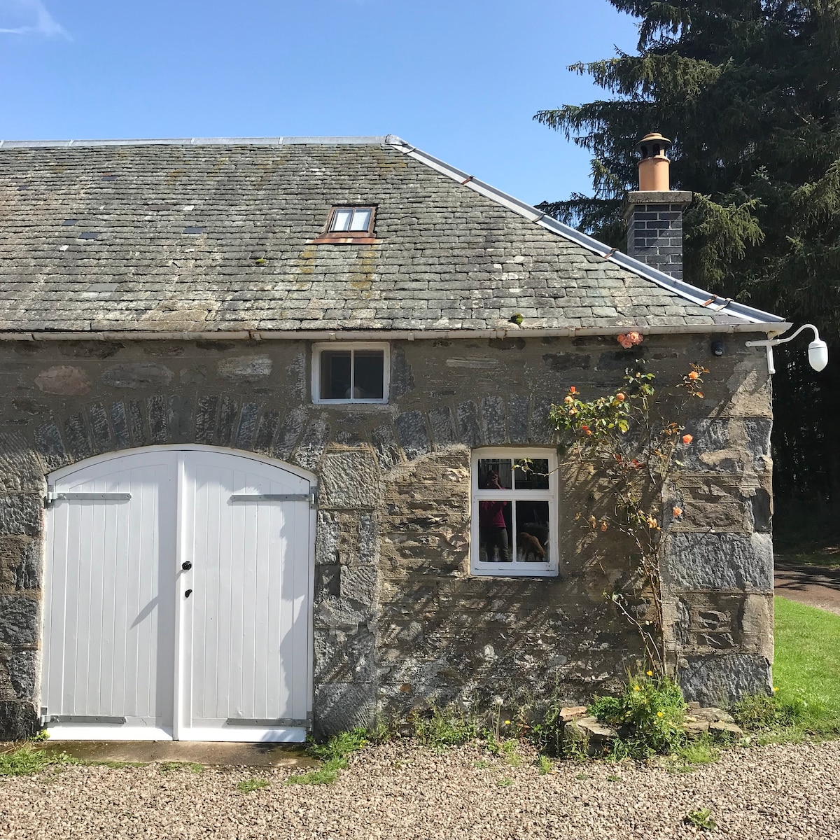 Schiehallion的正宗高地Bothy