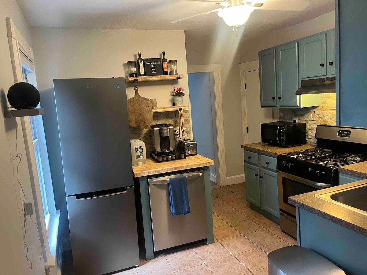 updated private two bedroom in heart of Montclair