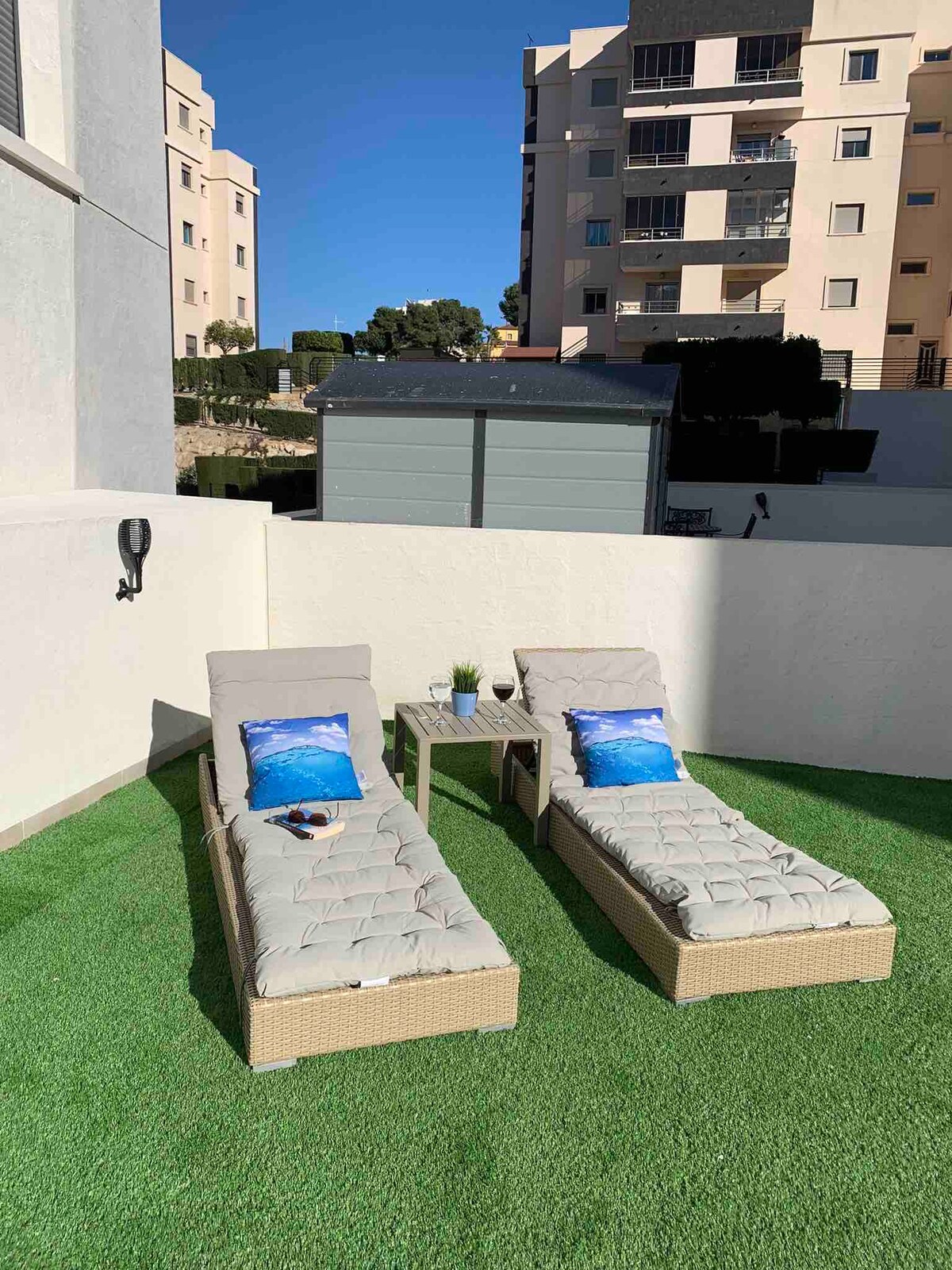 New apartment with 80m2 garden Torrevieja Alicante