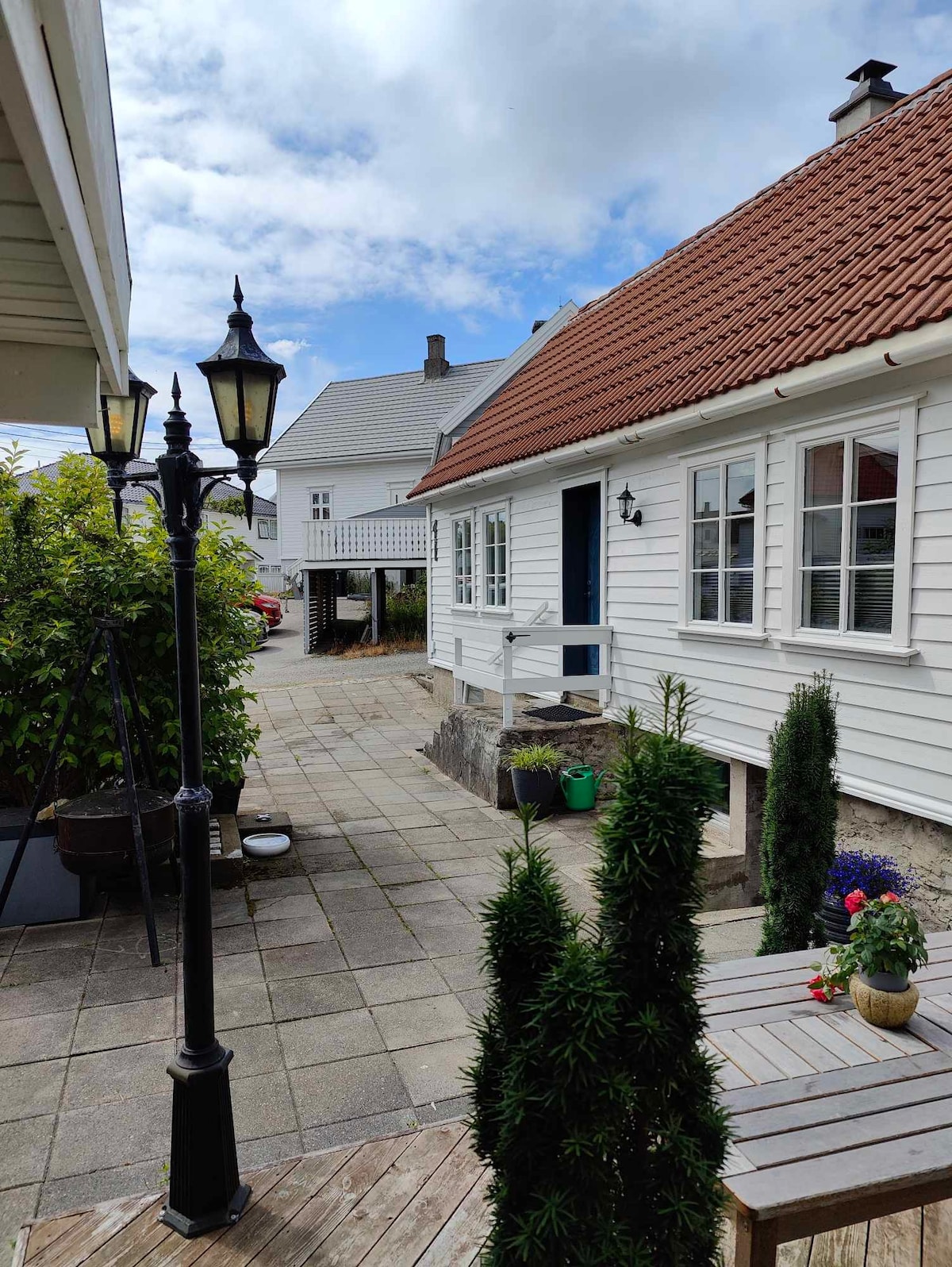 Skudeneshavn的舒适西式房屋