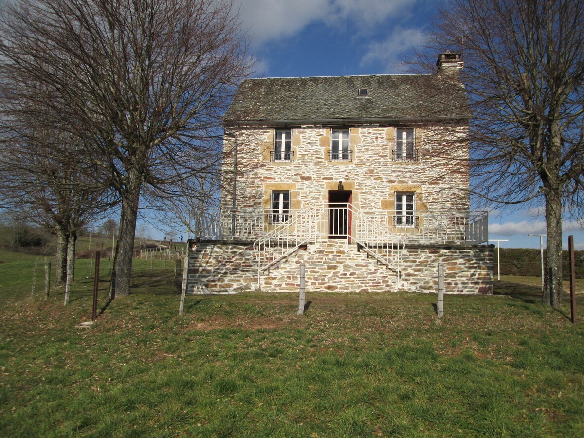 maison calme, reposante et isolée