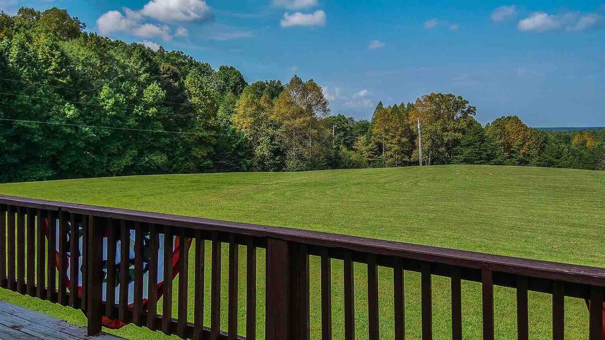 Private apartment lodge near Fall Creek Falls