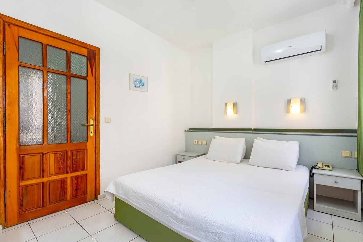 Standart Room 2 minutes from Cleopatra Beach
