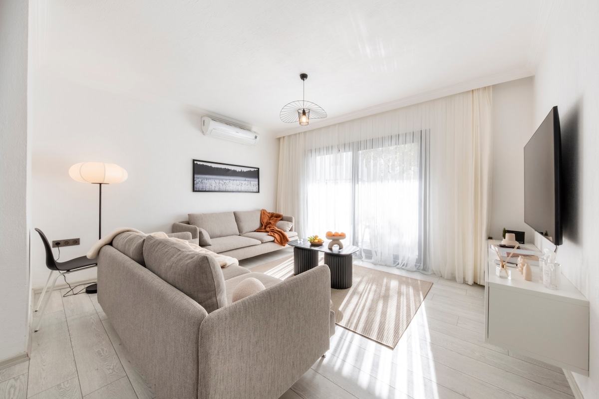 Brand New 2 Bedroom Modern Flat in Bodrum Center