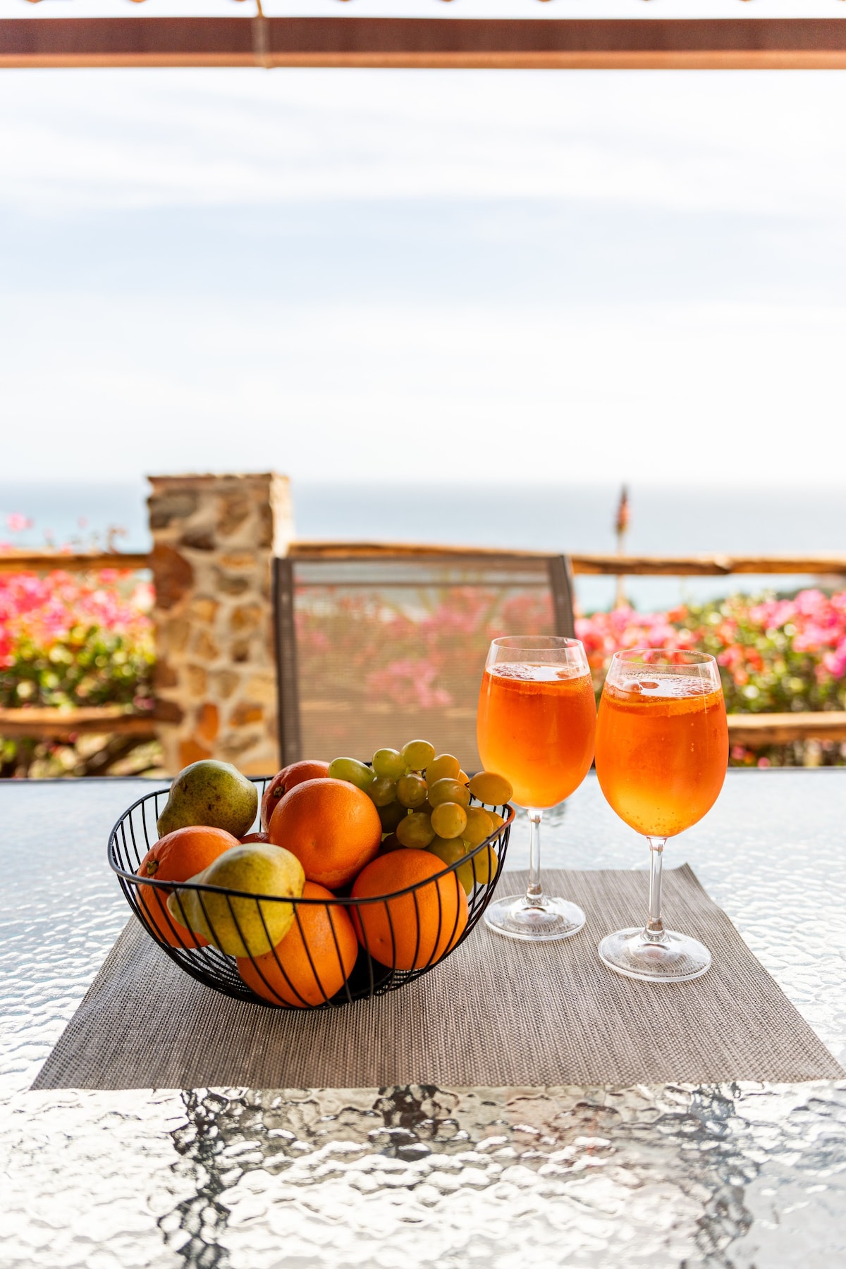 Deliziosa villetta con panorama mozzafiato  Splendid holiday home with breathtaking view