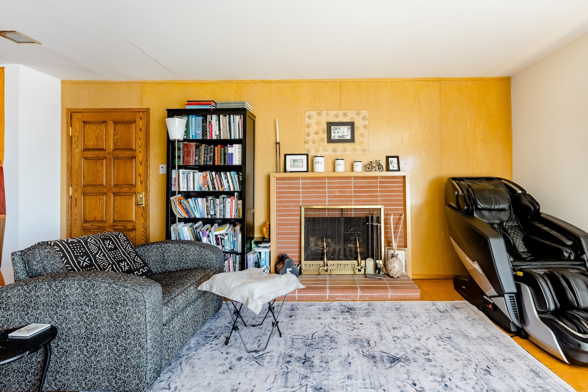 Super Cozy Berkeley Hills Home