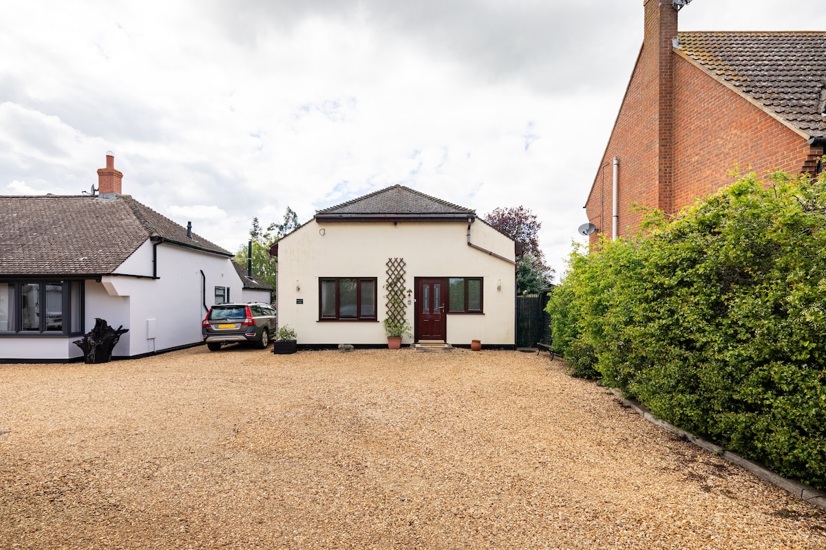 Lotting Fen Lodge