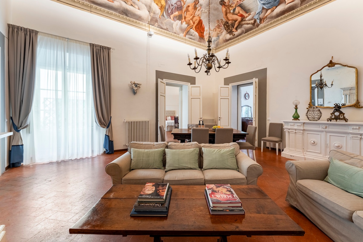 Palazzo D'Ambra总统套房公寓