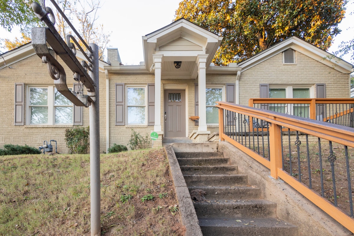 Serene Historic Bungalow close to Downtown Atlanta