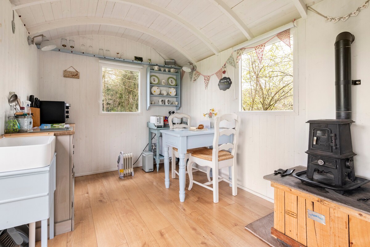The Hut in the Wood, Shepherds Hut, Askrigg