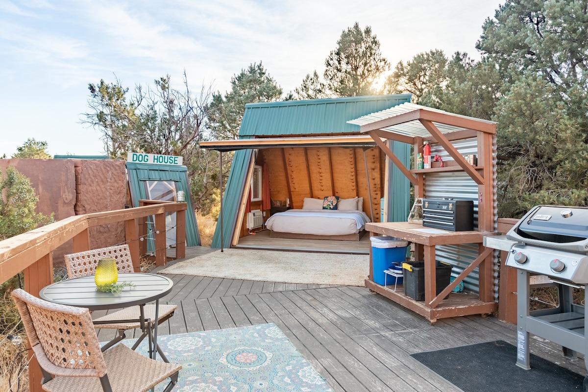 Angels Landing A-Frame: Red-Canyon Views From Bed