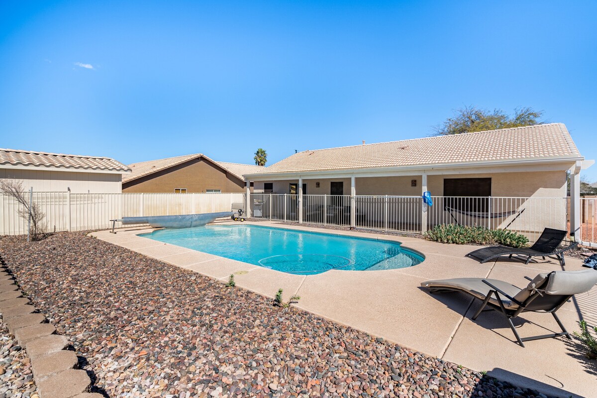 Comfortable 3 bd w/2 King Beds+Heated Pool Option*