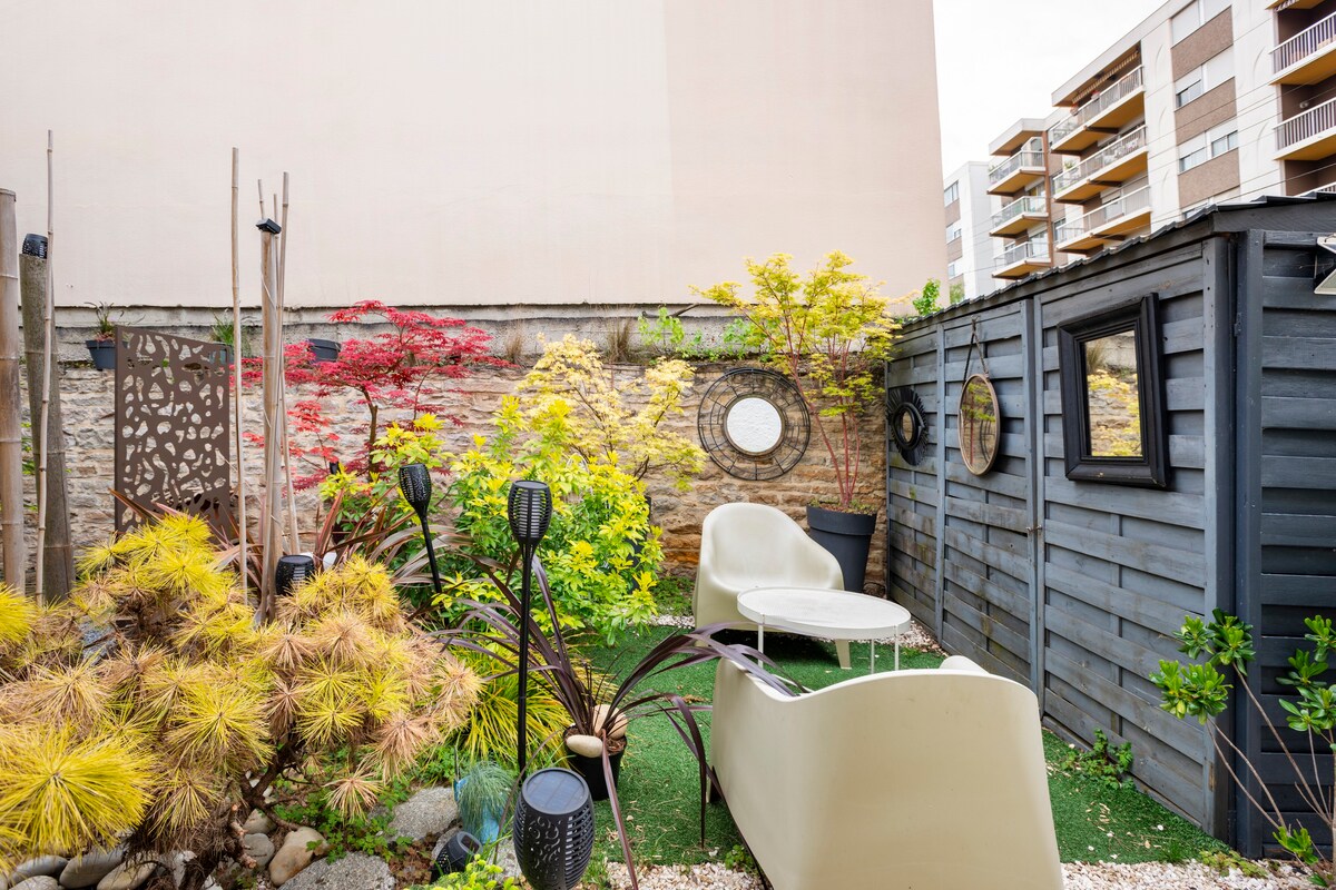 带私人花园的设计师和舒适公寓