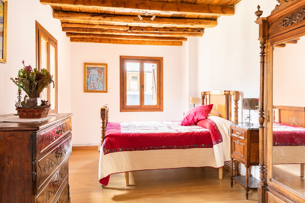 Charming 1865 House in Panticosa