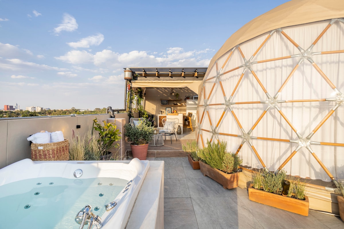 Roma Scenic Glamping, Rooftop, WiFi, Pet-friendly