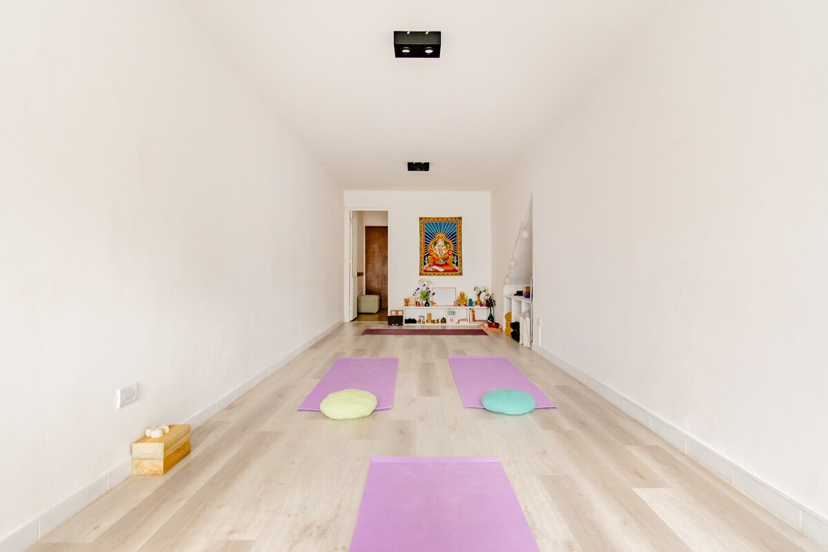 Private Room-Yoga Retiro(Yoga & desayuno incluido)