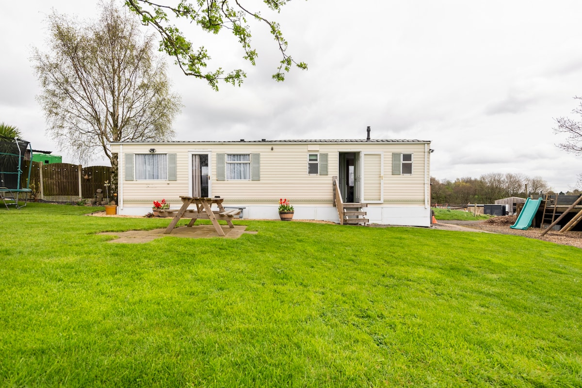 2 Bedroom Static Caravan