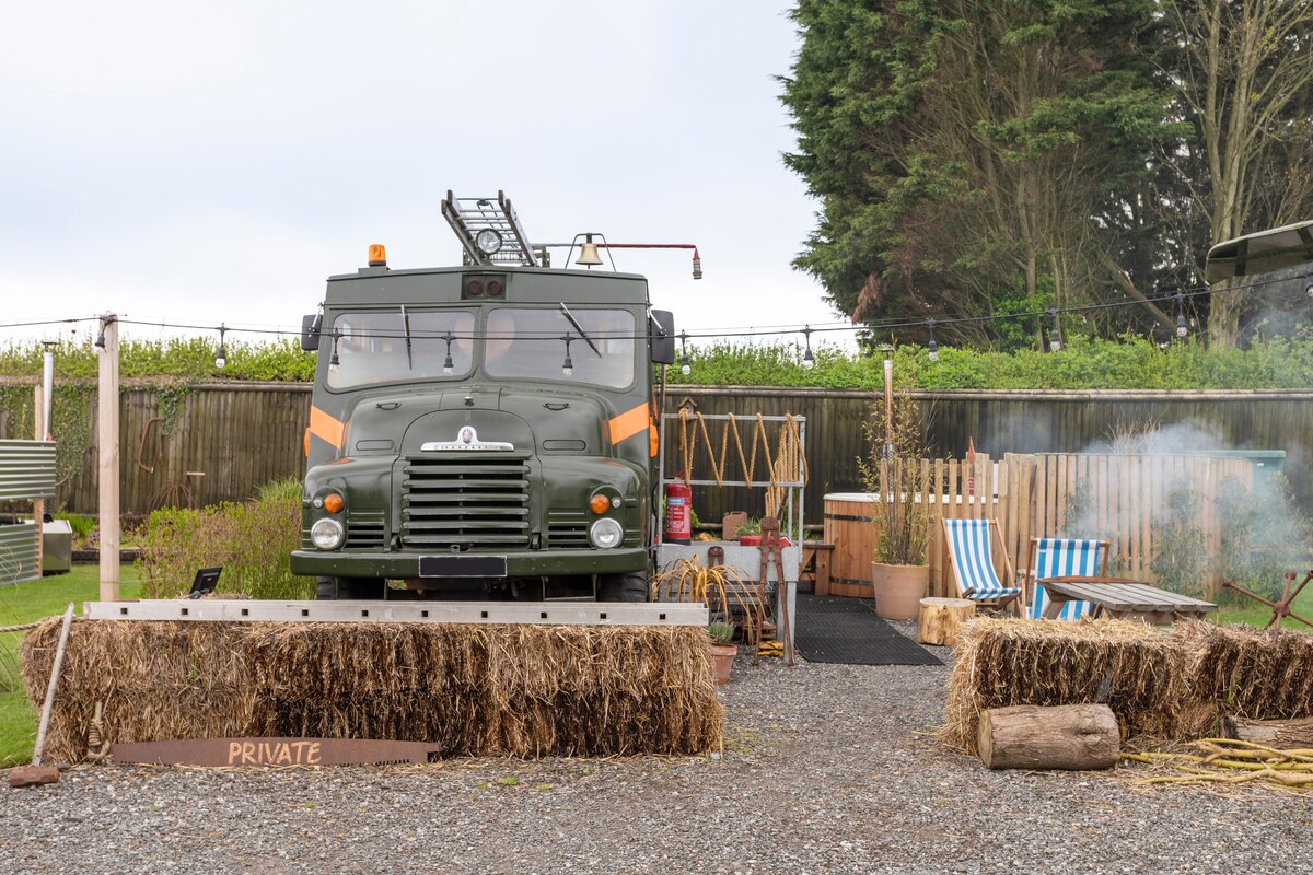 Manor House Glamping Green Goddess fire engine