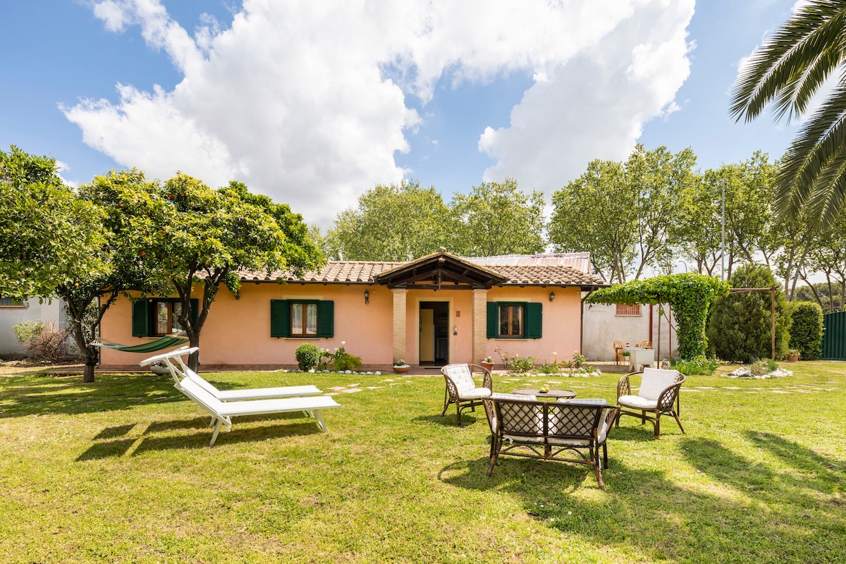 Rome Oasis - Cottage with private garden