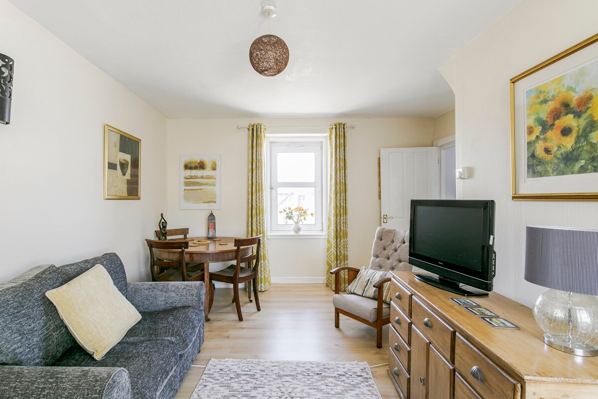 High Shore apartment Macduff