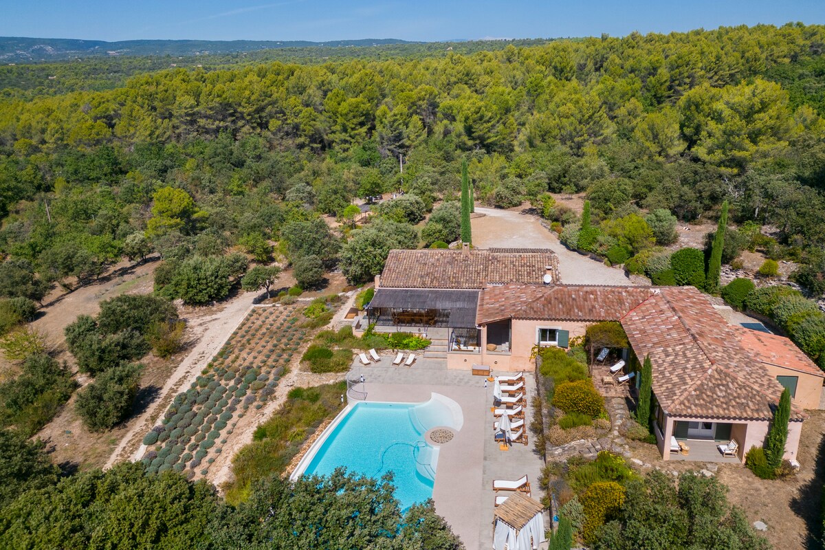 Superbe villa avec piscine, au coeur du Lubéron