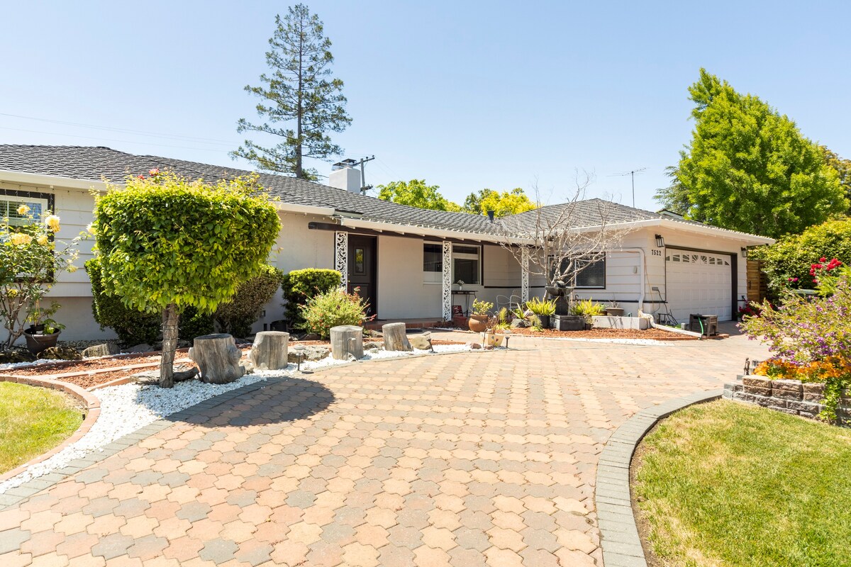3 bdrms - Spacious Remodel near Apple Cupertino