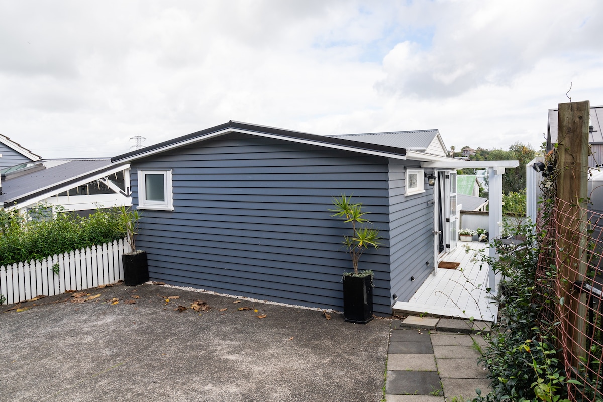 Charming Cottage in Onehunga