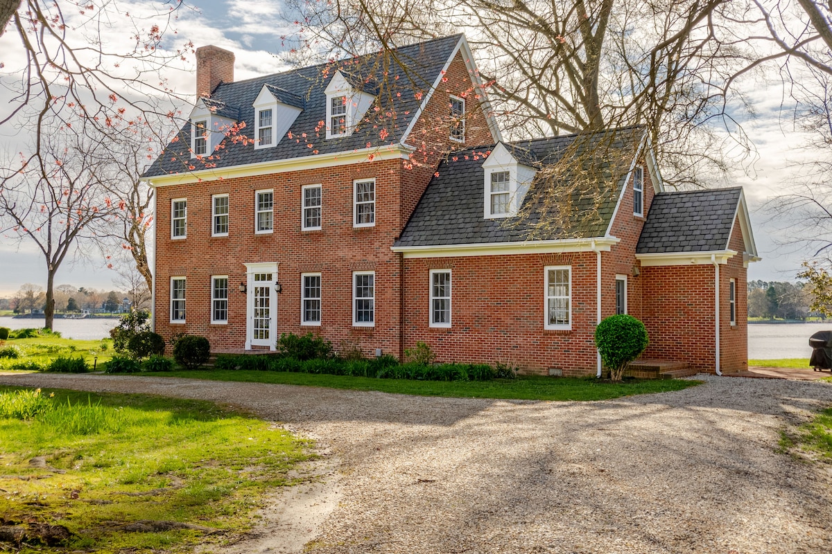 Ferry Bridge House