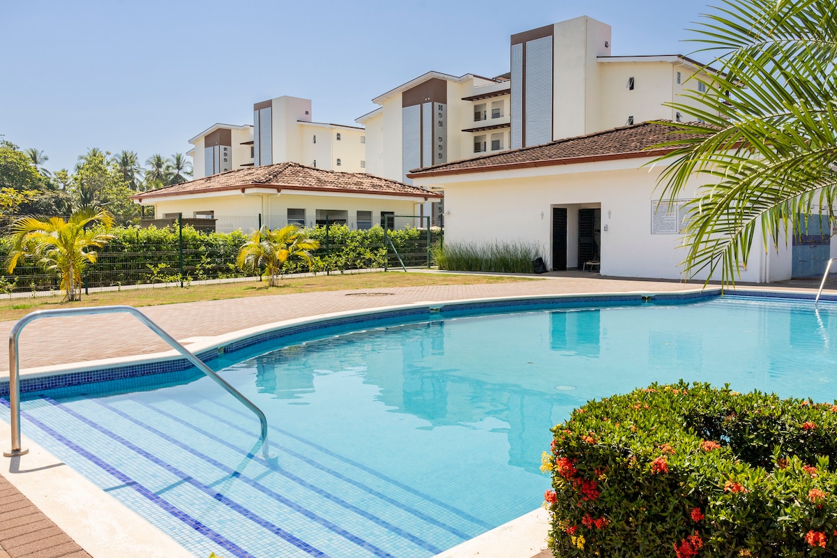 beach house with private pool in oceanfront condo