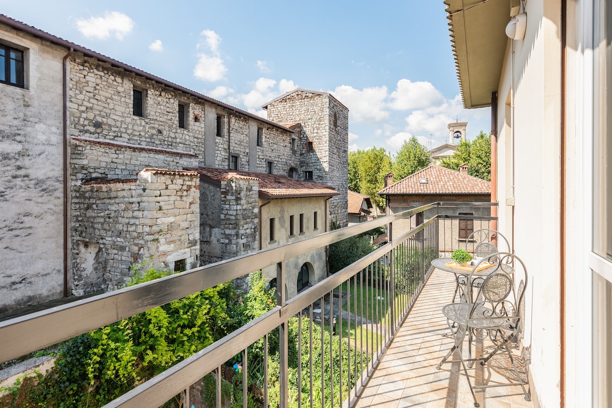 "Al Castello" relax by the Lake and Wi-Fi